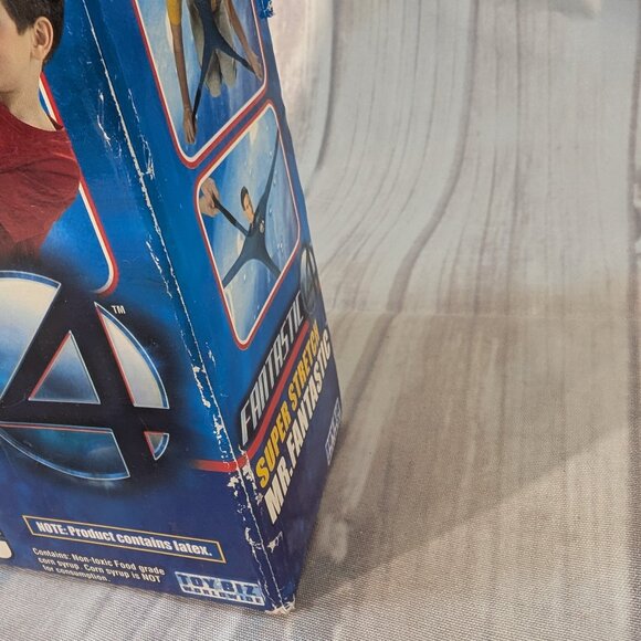 Fantastic 4 Super Stretch Mr. Fantastic Action Figure Toy Biz New in Box - Picture 5 of 15